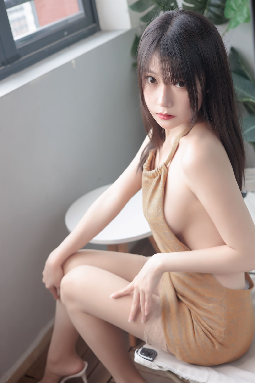 香草喵露露 - 杨枝甘露 露背裙 [54P] - 第1张 - 机器猫次元