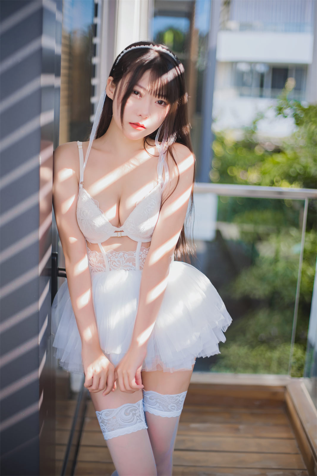 香草喵露露 - 杨枝甘露 白色纱裙 [48P] - 第1张 - 机器猫次元
