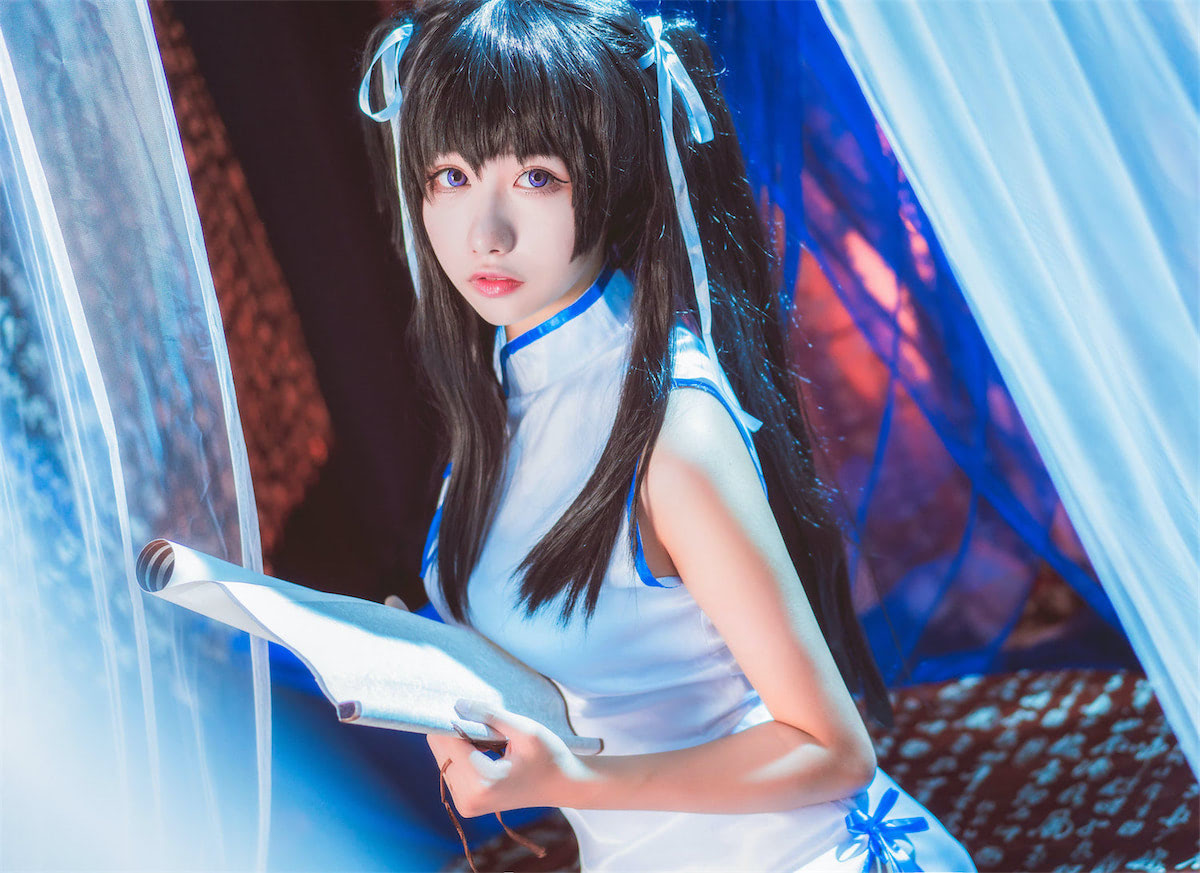 Momoko葵葵 - 御子乃铃白旗袍 [10P] - 第1张 - 机器猫次元