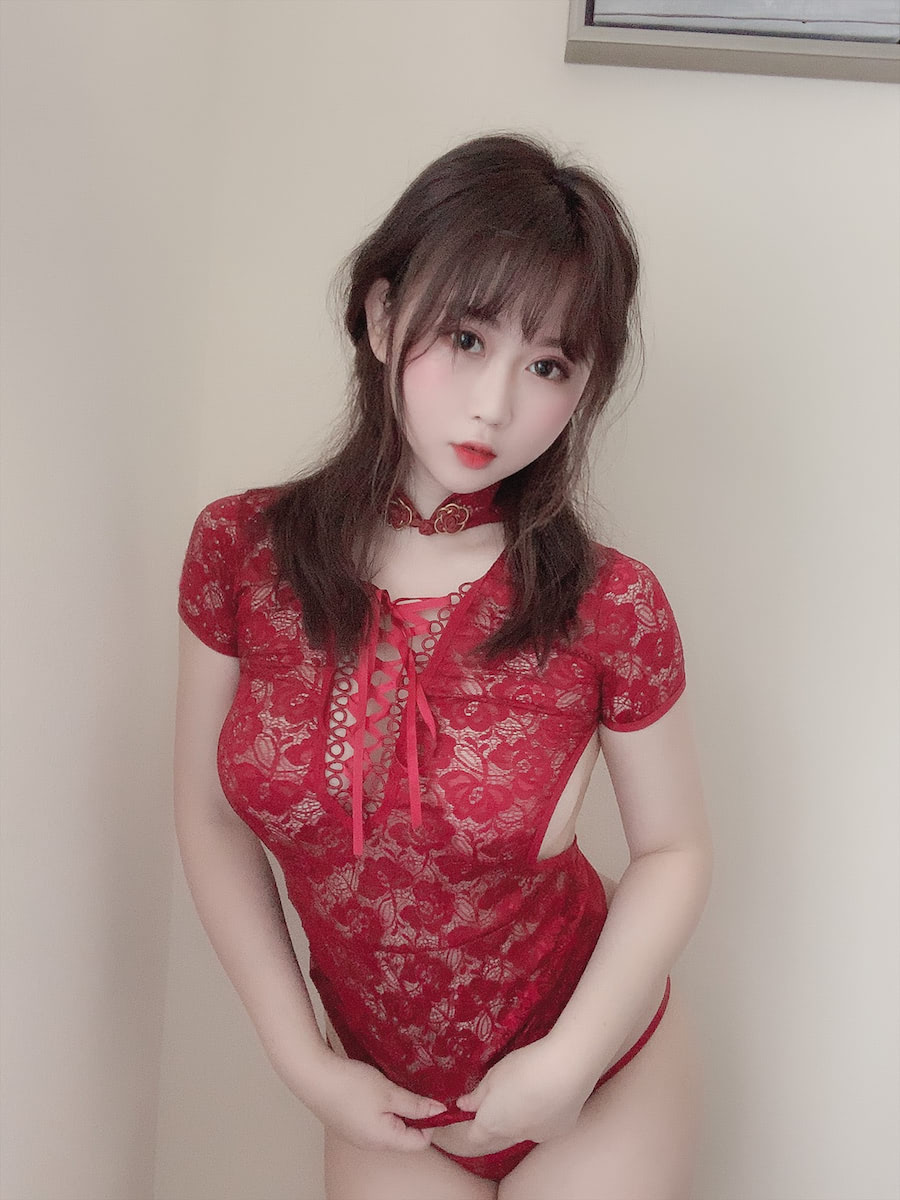 是依酱吖 - 旗袍私房 [46P] - 第6张 - 机器猫次元