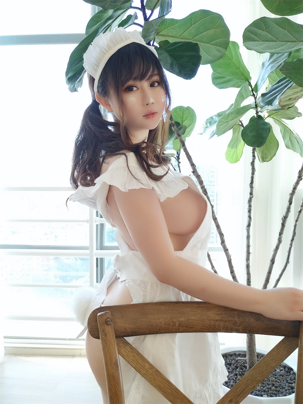 是依酱吖 - 厨娘小女仆 [40P] - 第3张 - 机器猫次元
