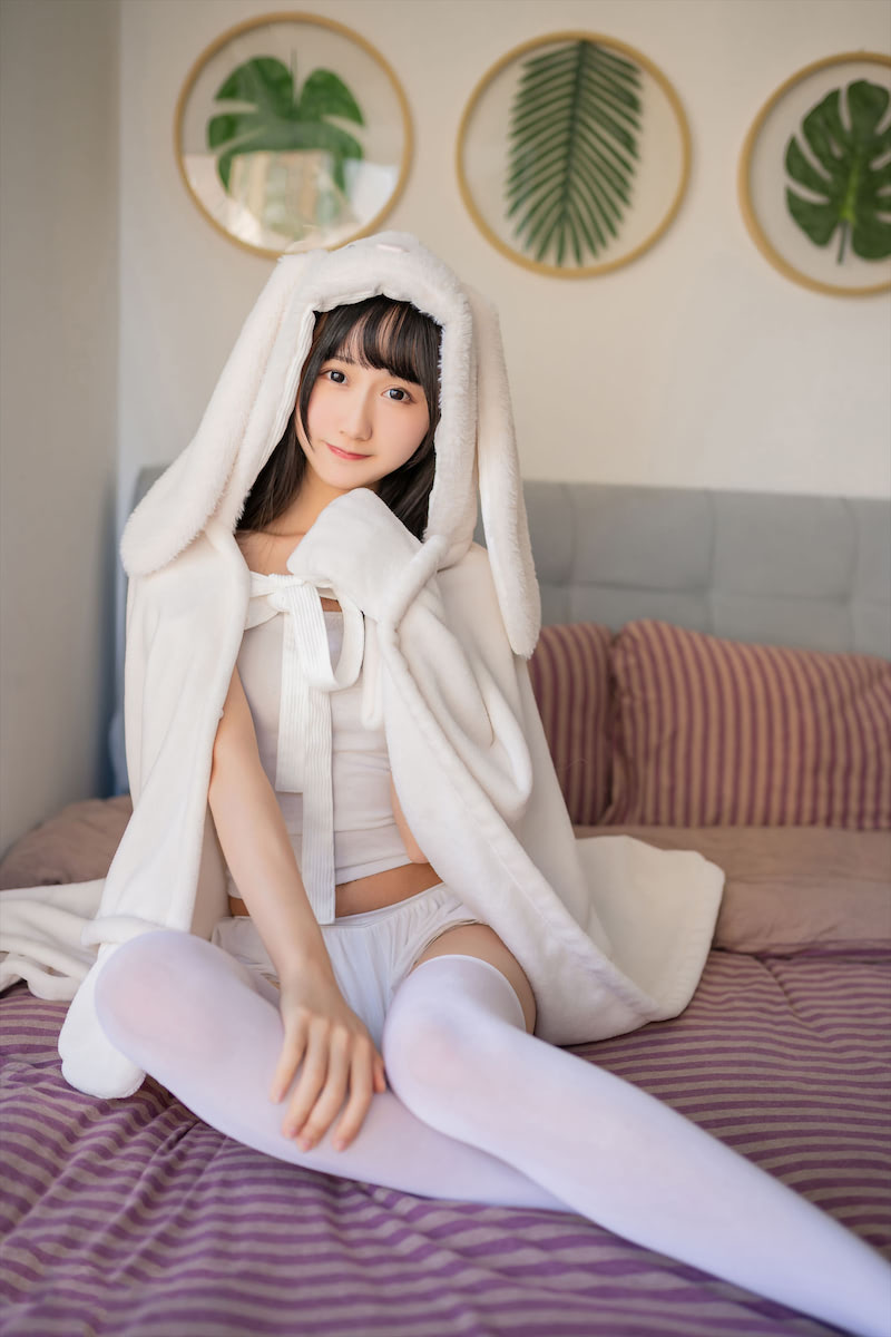 木绵绵OwO - 浴巾兔子 [42P] - 第5张 - 机器猫次元