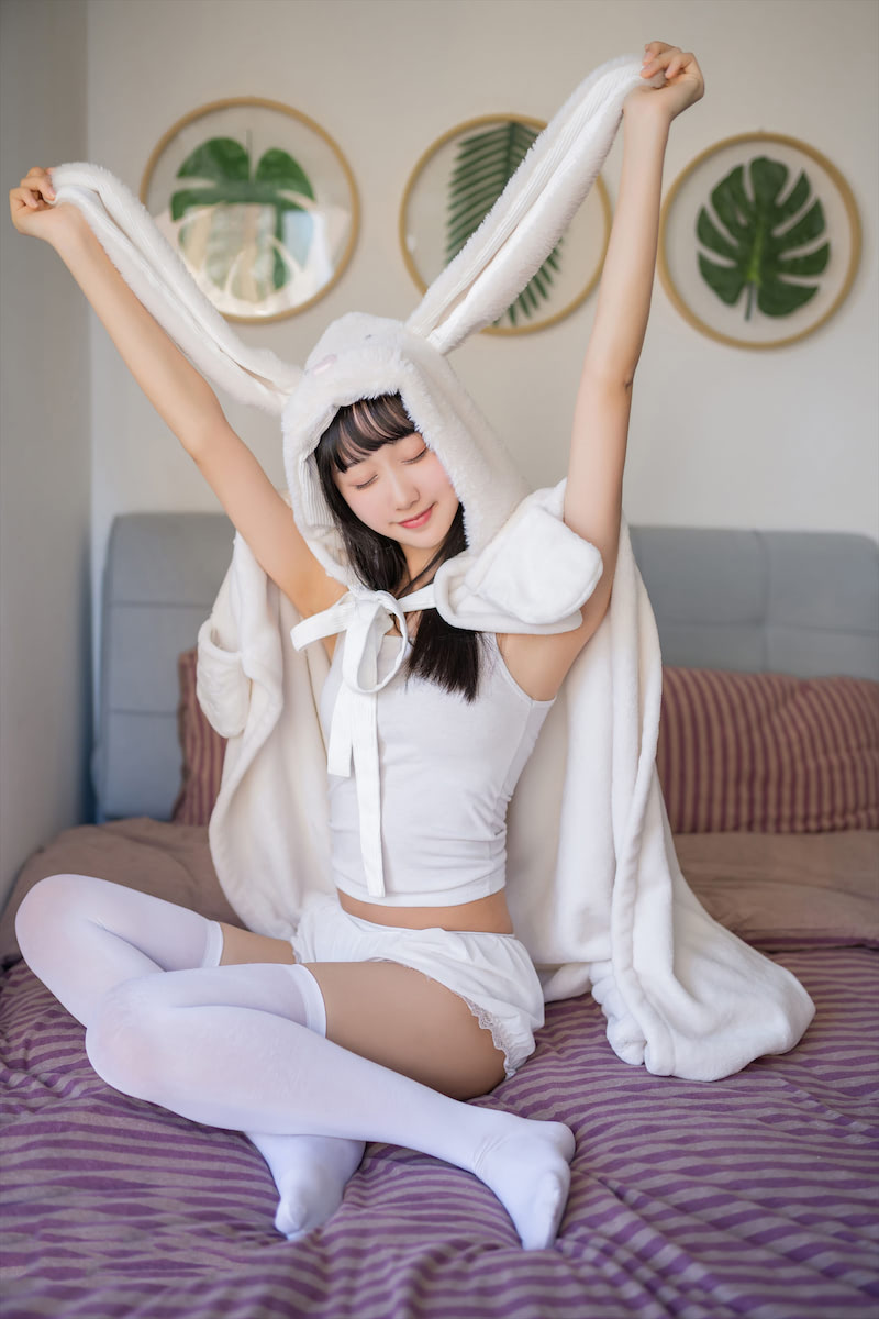 木绵绵OwO - 浴巾兔子 [42P] - 第6张 - 机器猫次元