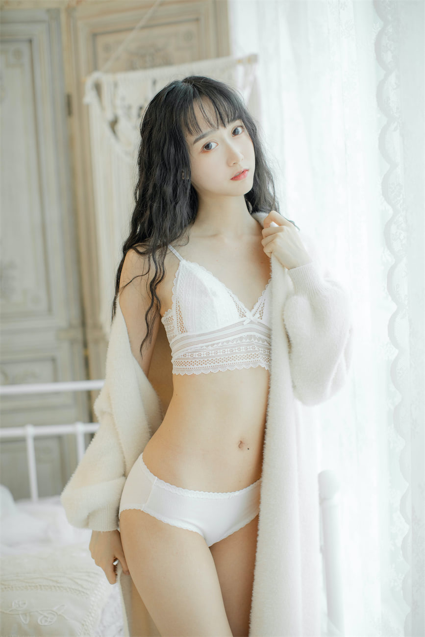 木绵绵OwO - 私房内衣 [30P] - 第2张 - 机器猫次元