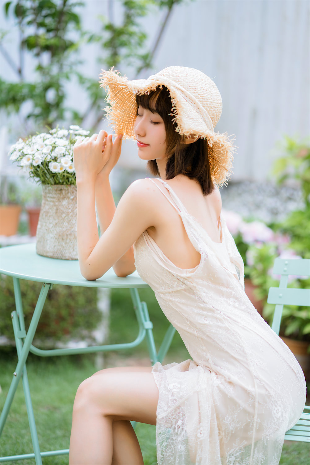 木绵绵OwO - 湿润白裙 [75P] - 第1张 - 机器猫次元
