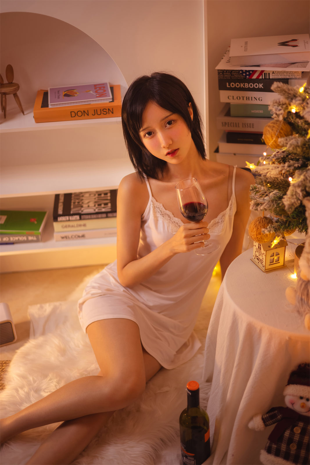 木绵绵OwO - 红酒好喝 [28P] - 第5张 - 机器猫次元