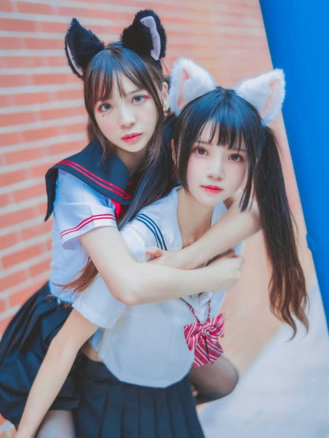 桜桃喵 - 桜桃喵&疯猫ss JK百合2 [33P-393MB]