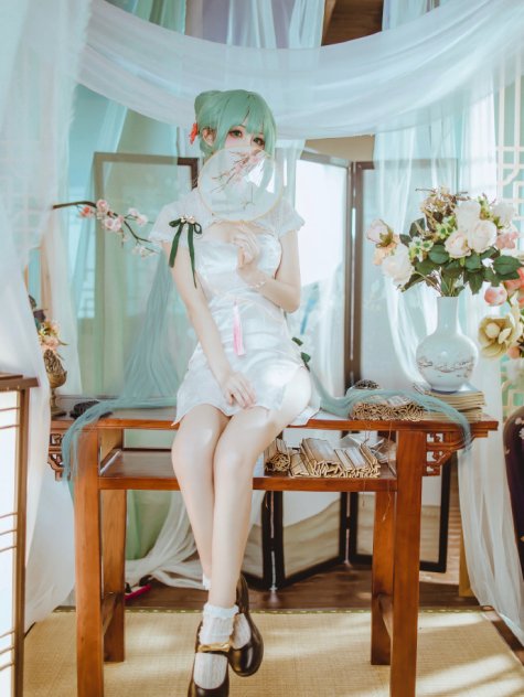 【COS正片】初音未来旗袍韶华ver,淡雅的迷人气质 coser衣衣