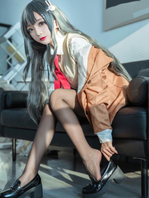 日奈娇 - 樱岛麻衣 校服