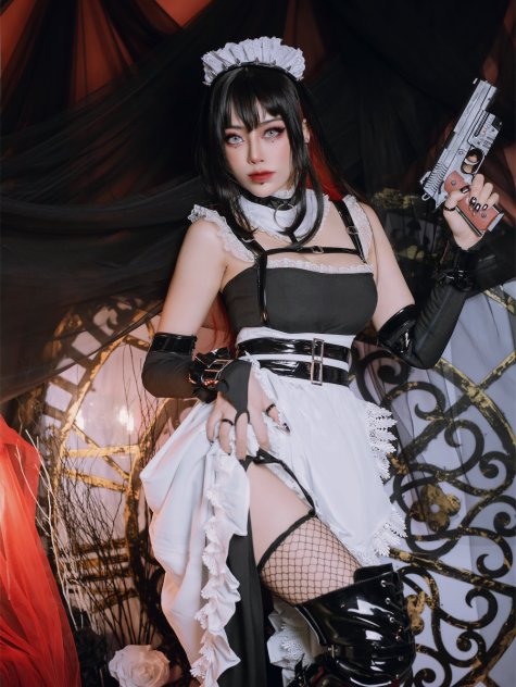 Byoru - 黑胶衣女仆兔 [54P]