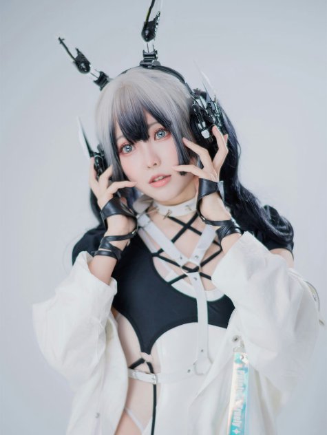ElyEE子 - 赛博朋克Blanche [42P]