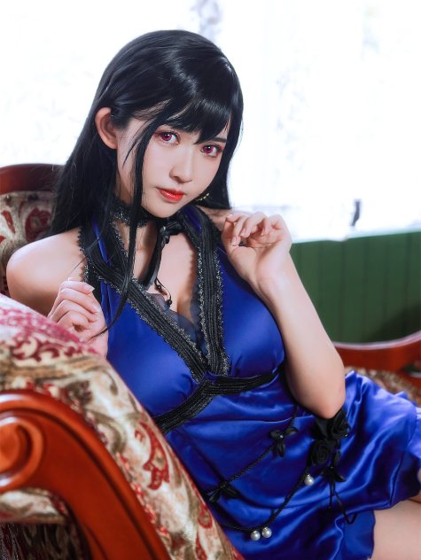 鳗鱼霏儿 - 蒂法深蓝礼服 [21P]
