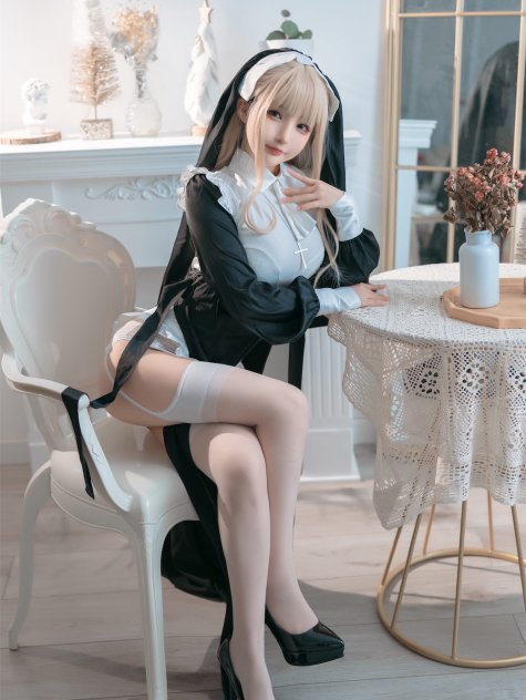 桜井宁宁 - 修女 [41P]