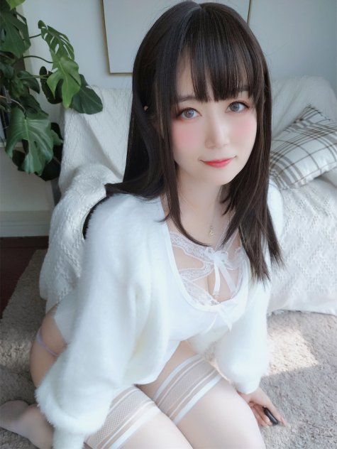 白银81 - 白毛衣外套姐姐 [120P]