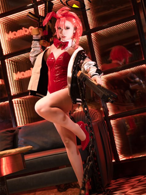G44不会受伤 - 碧蓝档案  美甘尼禄 [40P]