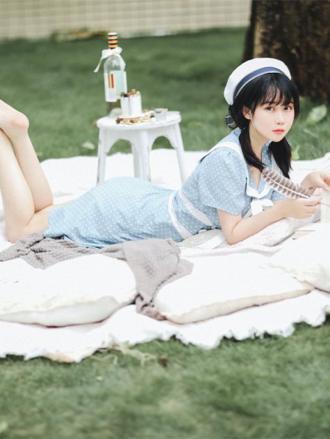 是依酱吖 - 春游野餐 [30P]