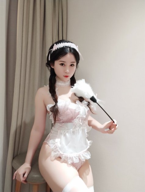 是依酱吖 - 冬季女友 [45P]