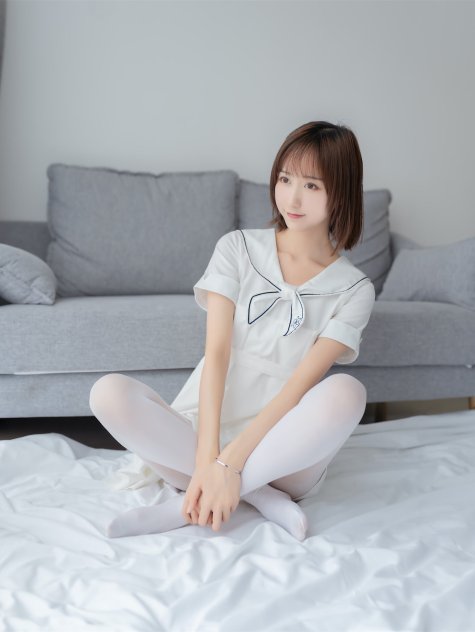 木绵绵OwO - 水手白裙 [40P]
